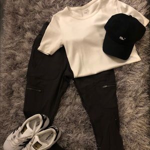 ATHLETA Headlands Hybrid Cargo Tight